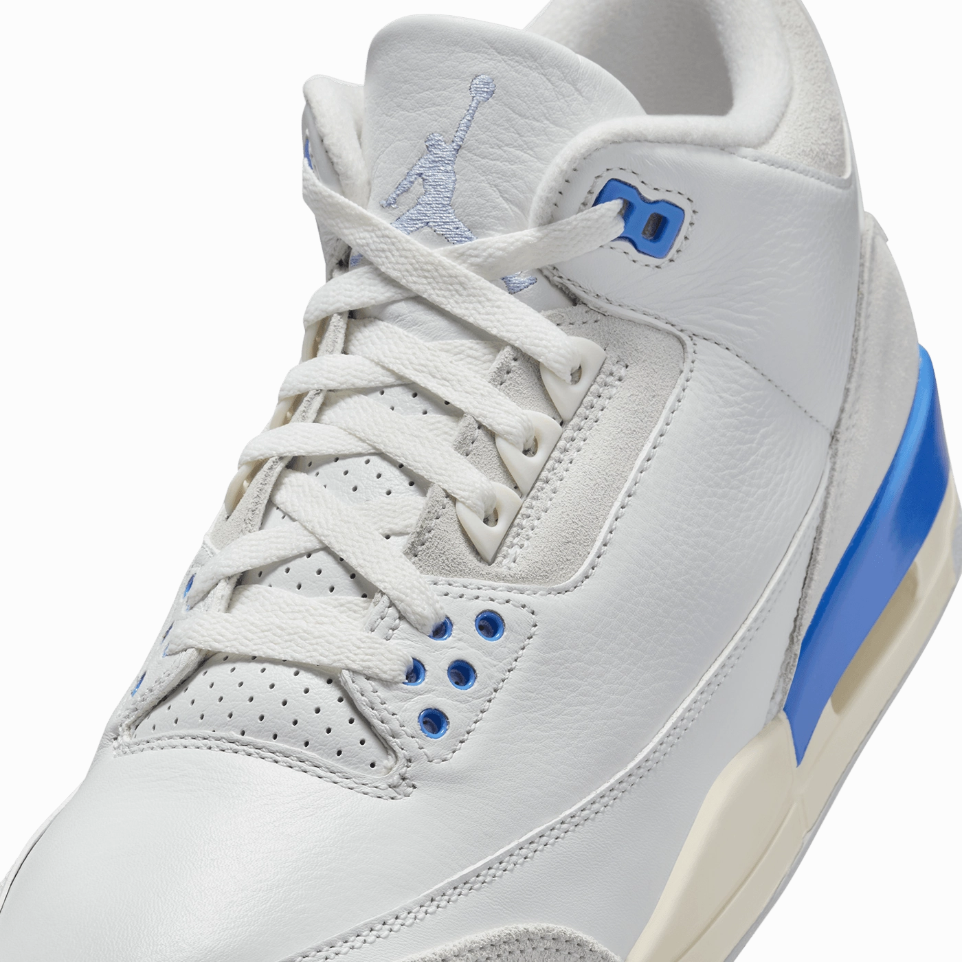 Air Jordan 3 Retro 'Lucky Shorts'