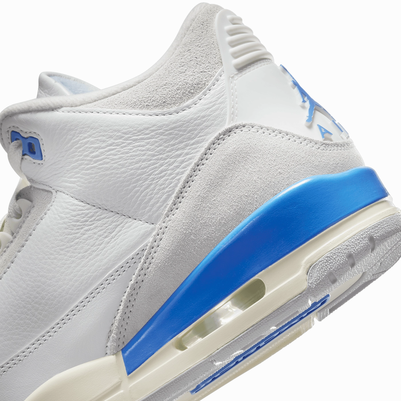 Air Jordan 3 Retro 'Lucky Shorts'