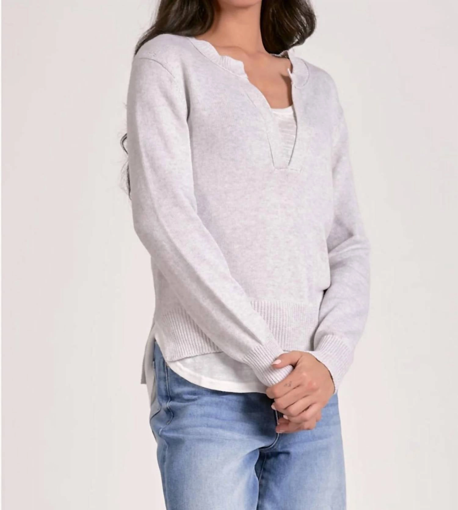 Angela V-Neck Layered Sweater In Grey/white