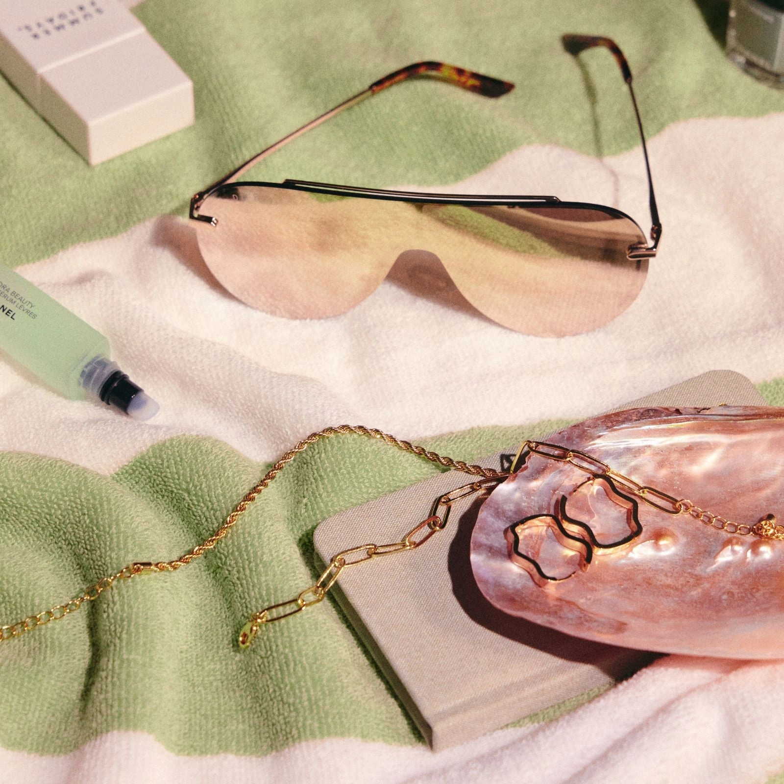 IMANI - GOLD   BRILLIANT GOLD MIRROR SUNGLASSES