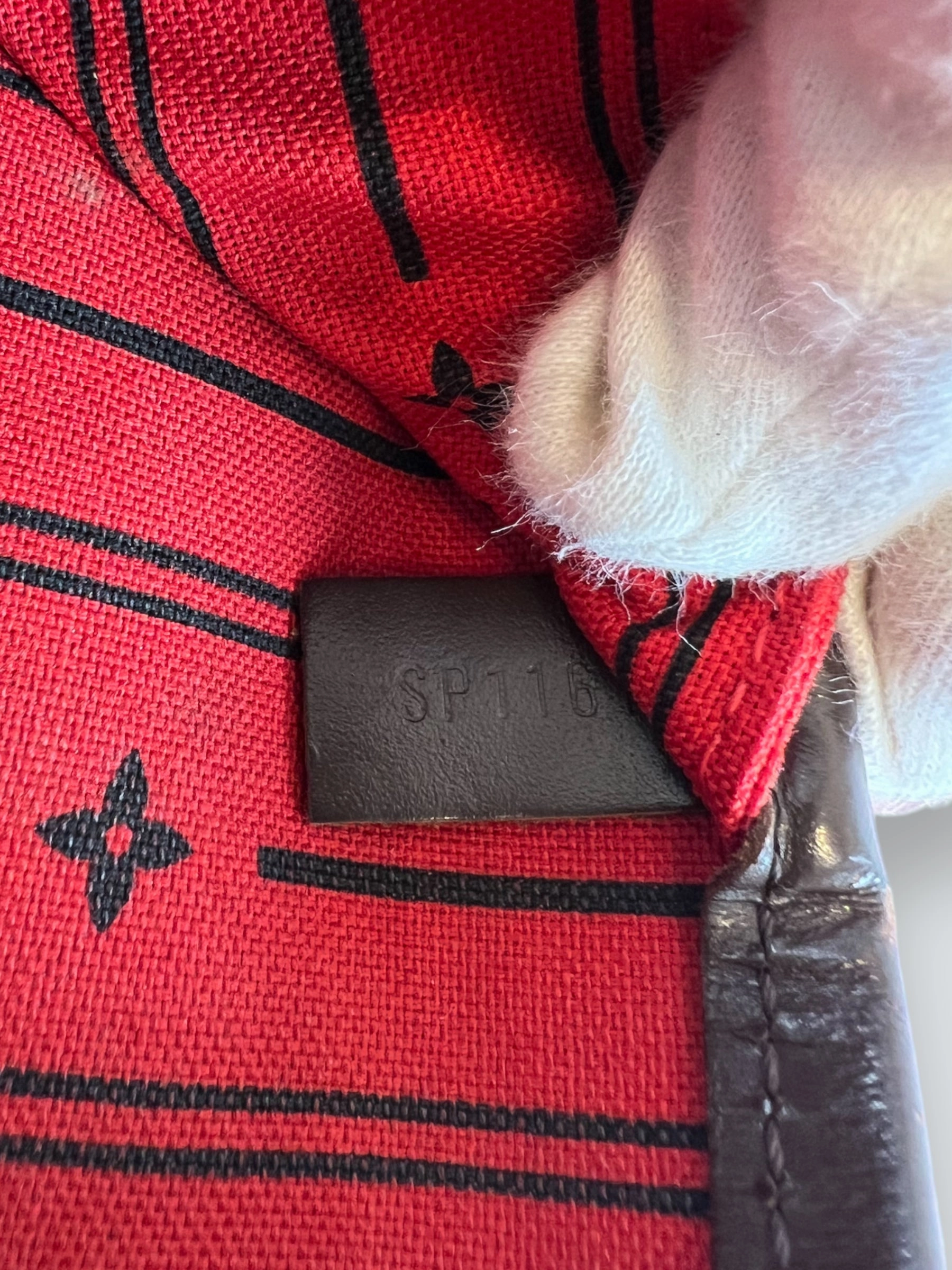 Louis Vuitton Damier Ebene Canvas Neverfull MM