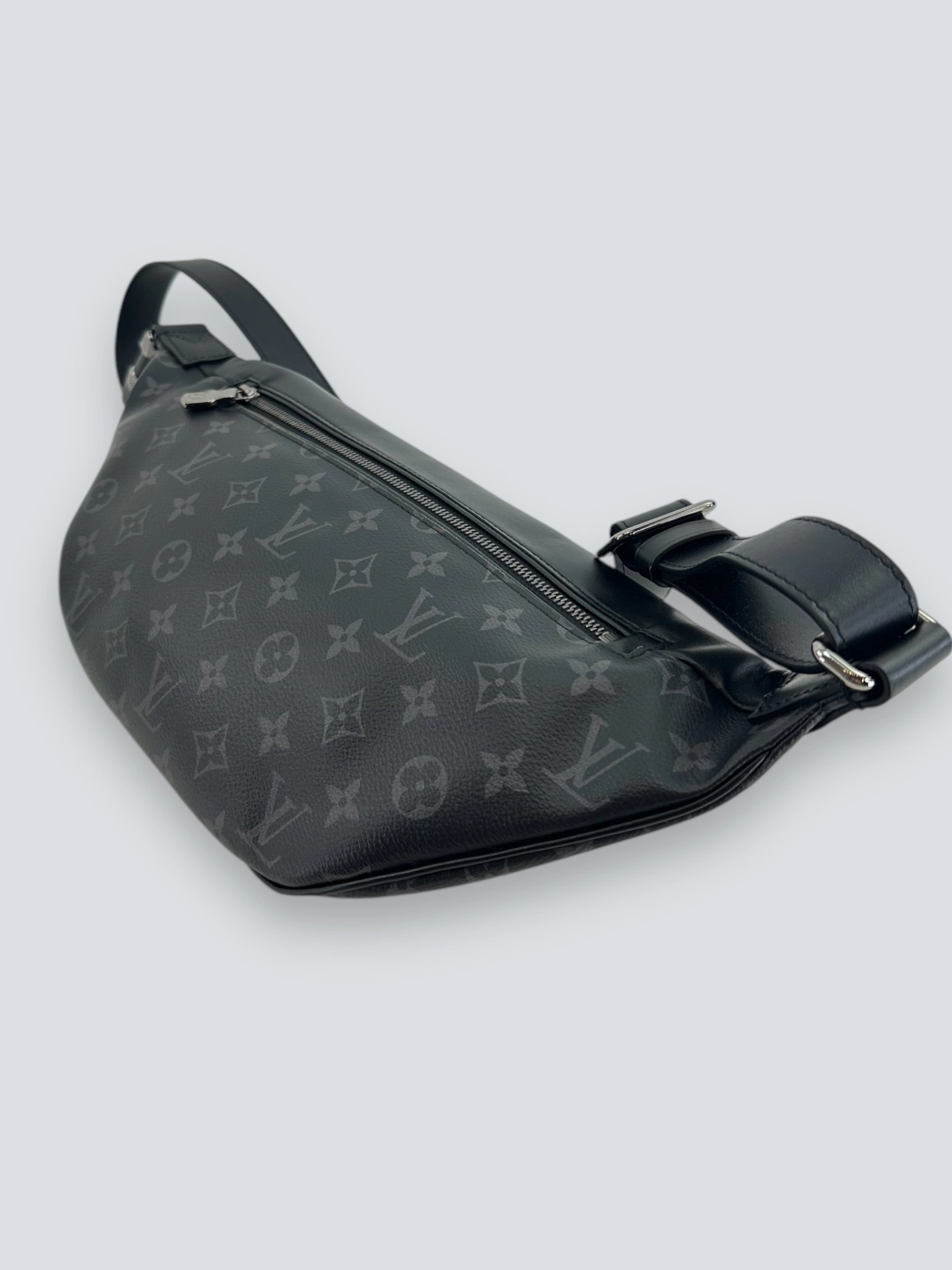 Louis Vuitton Elipse Monogram Canvas Discovery PM Bum Bag