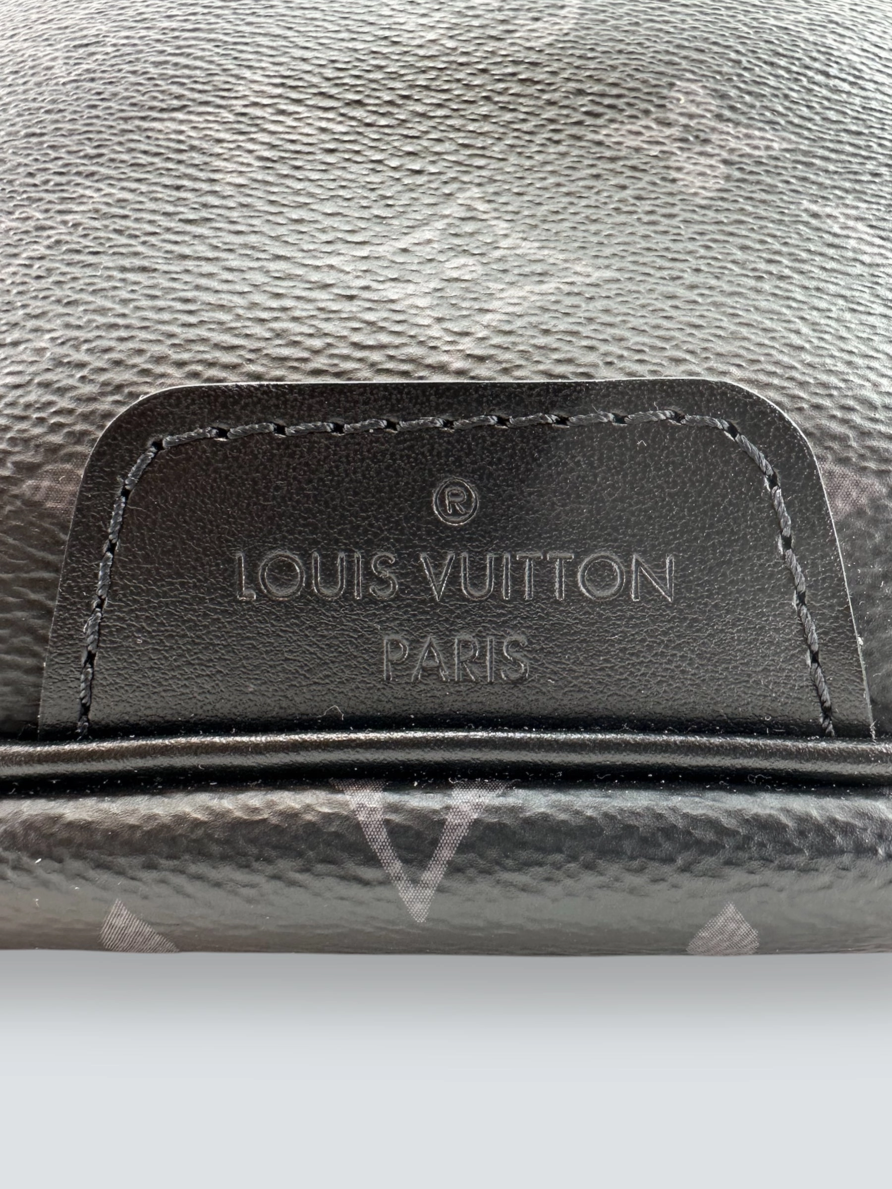 Louis Vuitton Elipse Monogram Canvas Discovery PM Bum Bag