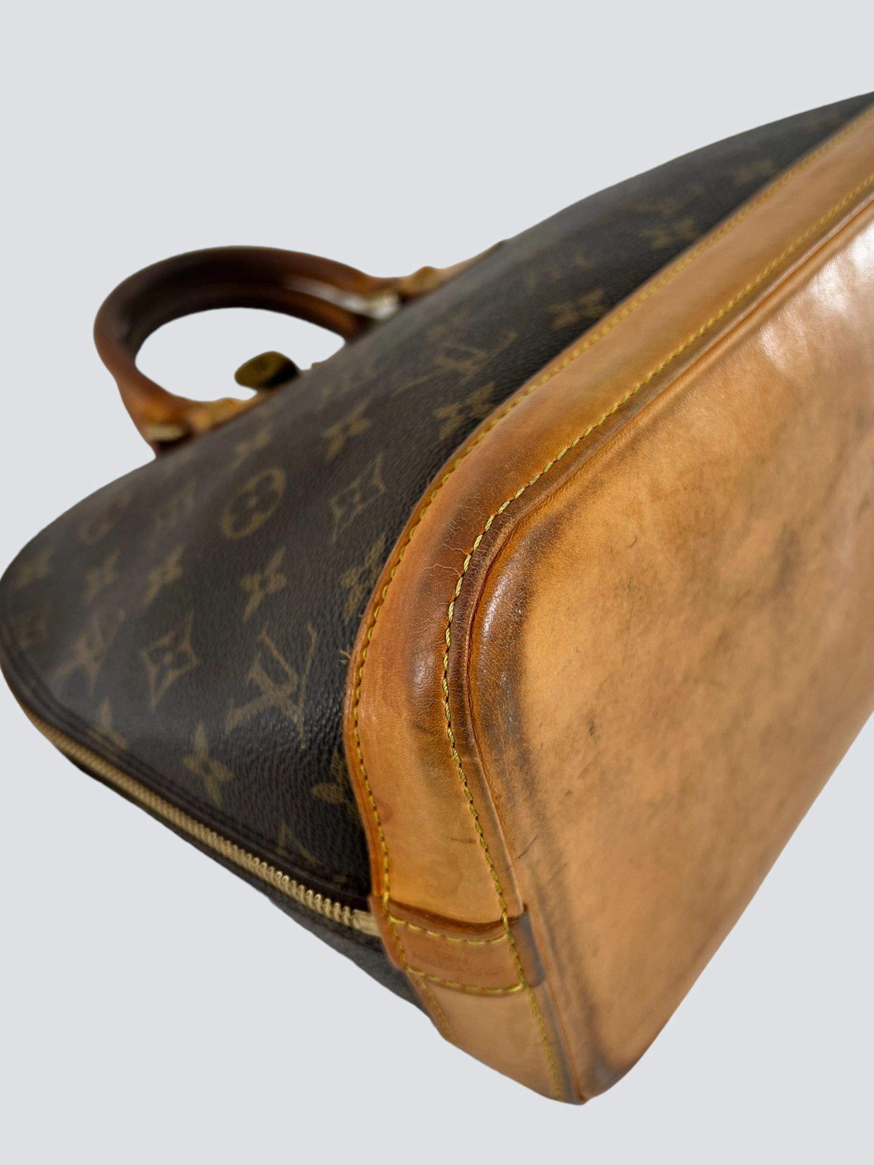 Louis Vuitton Monogram Canvas Alma PM