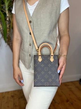 Louis Vuitton Monogram Canvas Mini Sac Plat Crossbody