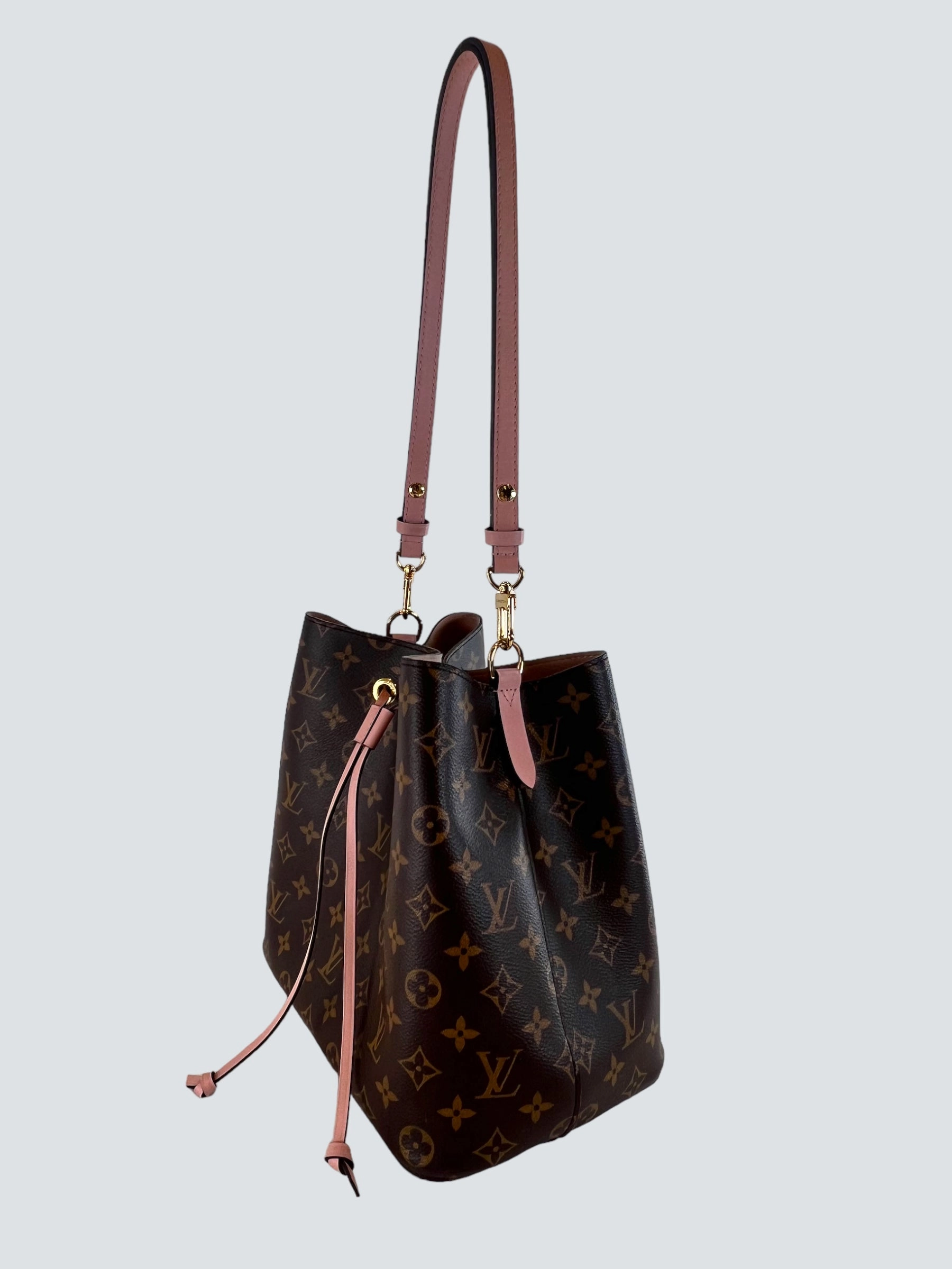 Louis Vuitton Monogram Canvas Neo Noe  Handbag