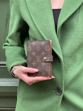 Louis Vuitton Monogram Canvas Small Ring Agenda Cover