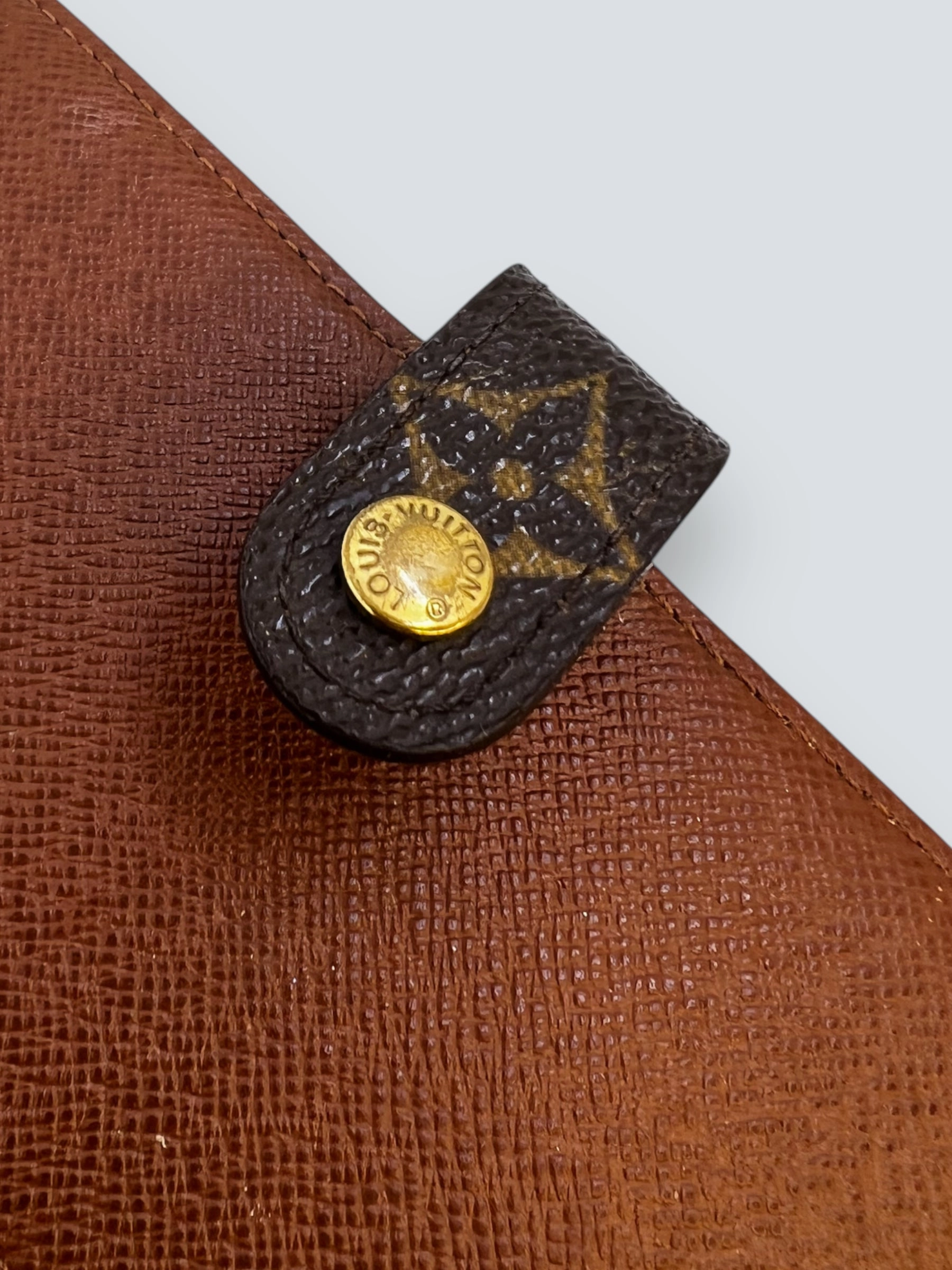Louis Vuitton Monogram Canvas Small Ring Agenda Cover