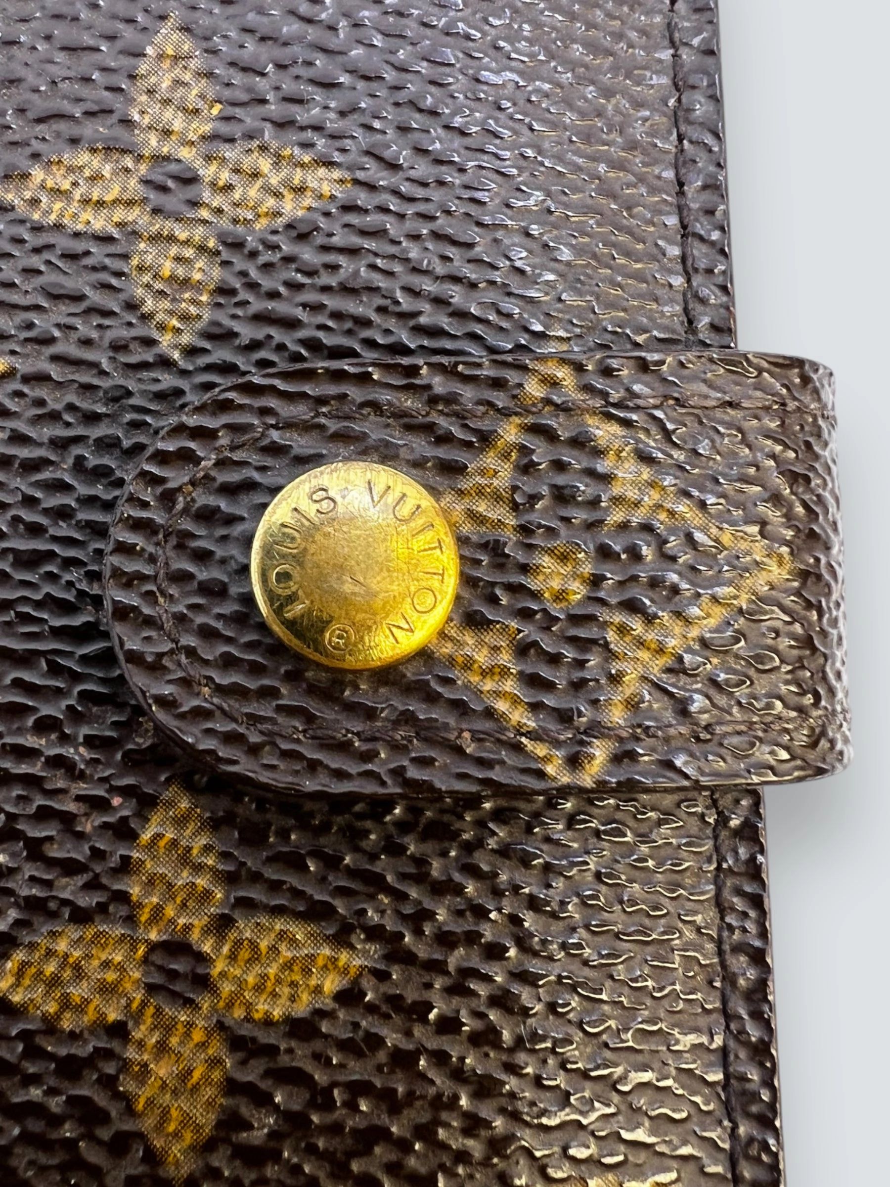 Louis Vuitton Monogram Canvas Small Ring Agenda Cover