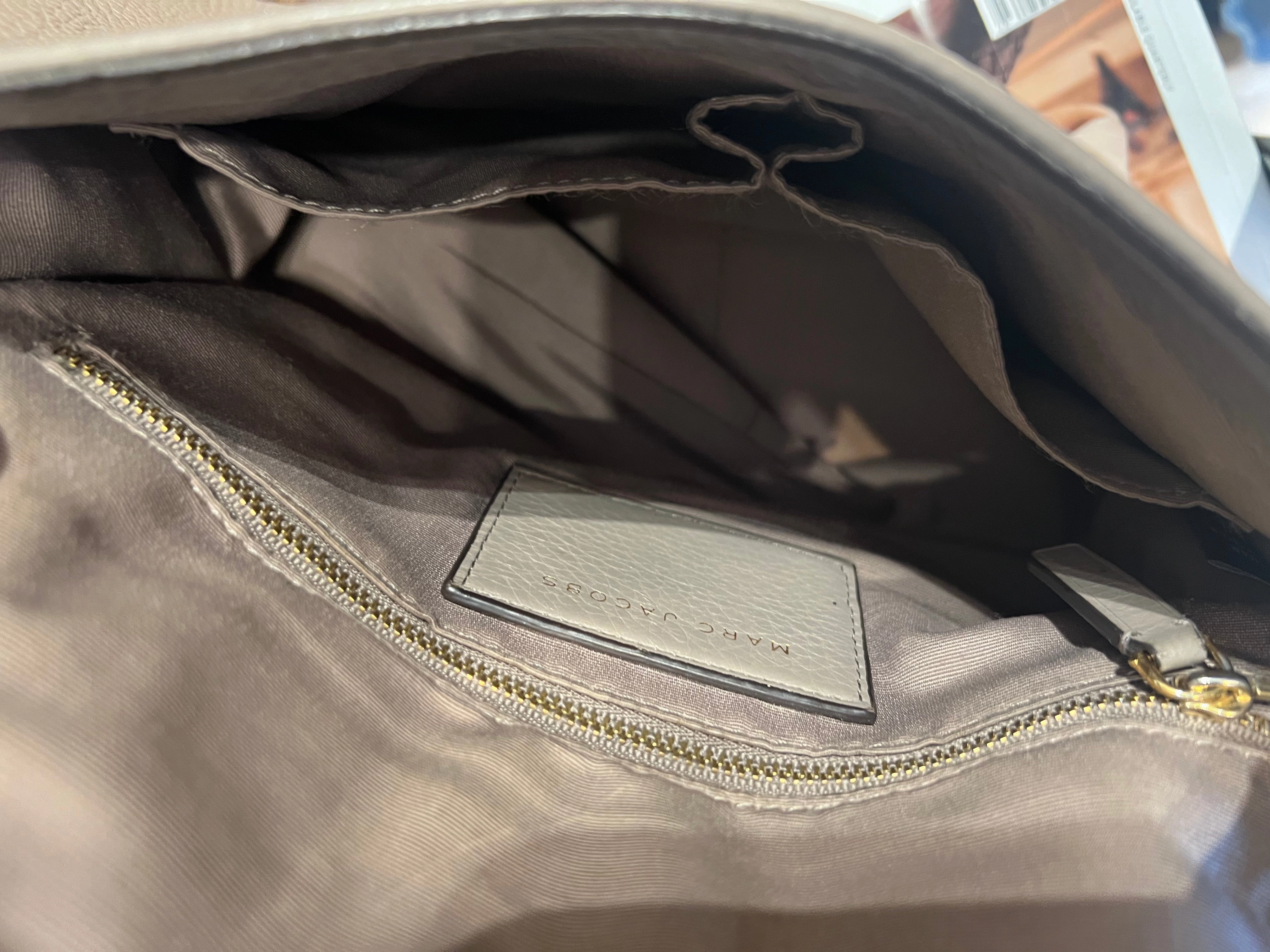 Marc Jacobs Grey Leather Recruit Crossbody