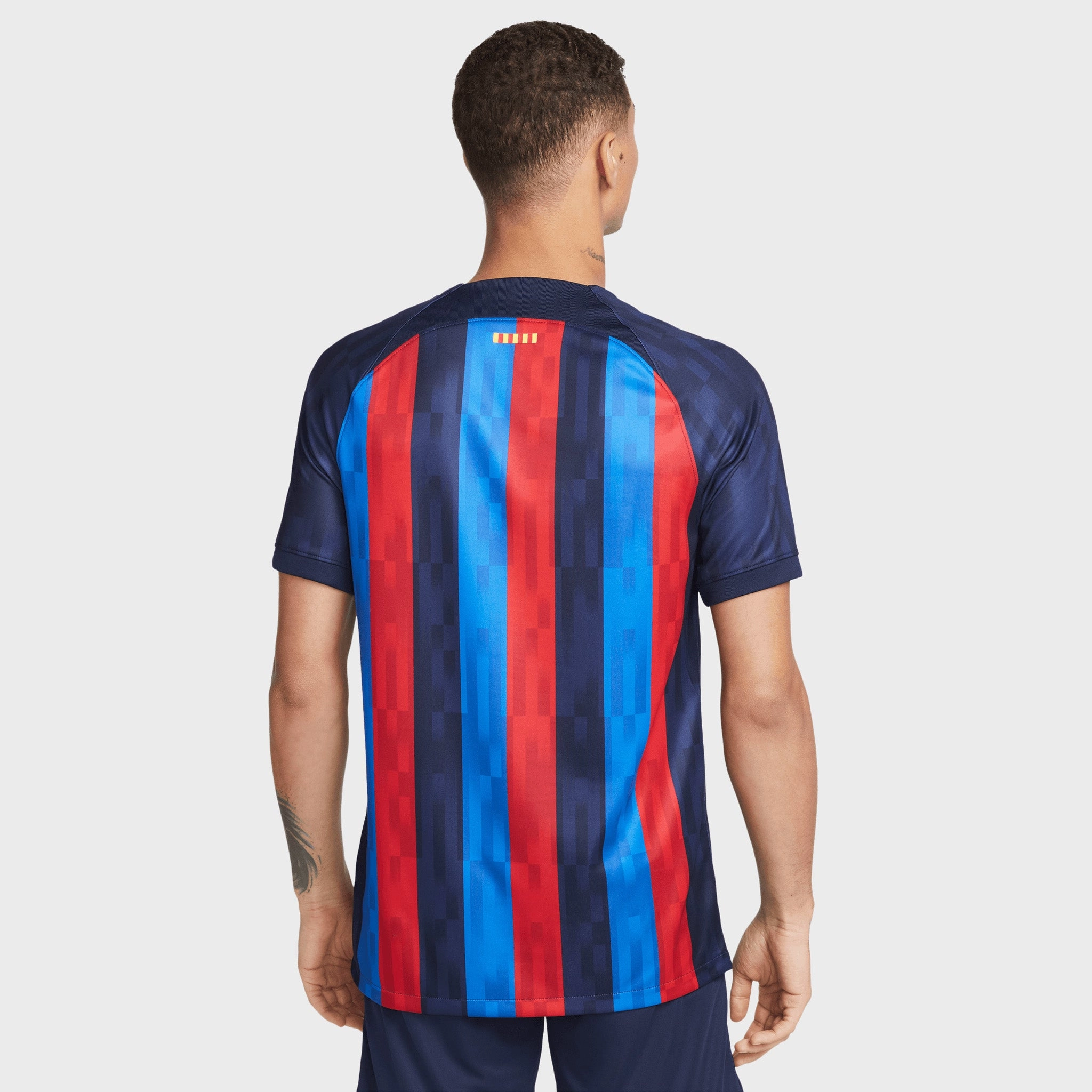 Nike Dri-FIT FC Barcelona 2022/23 Stadium Home Soccer Jersey Obsidian / Sesame