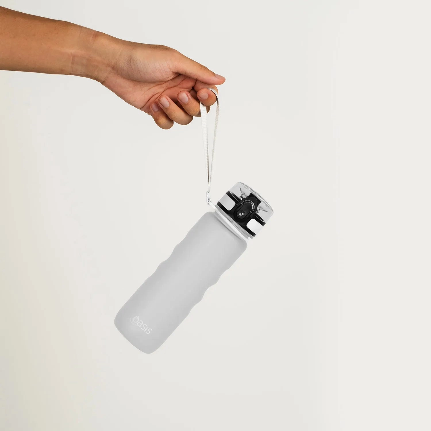 Oasis Tritan Sports Bottle w Handle Strap 750ML
