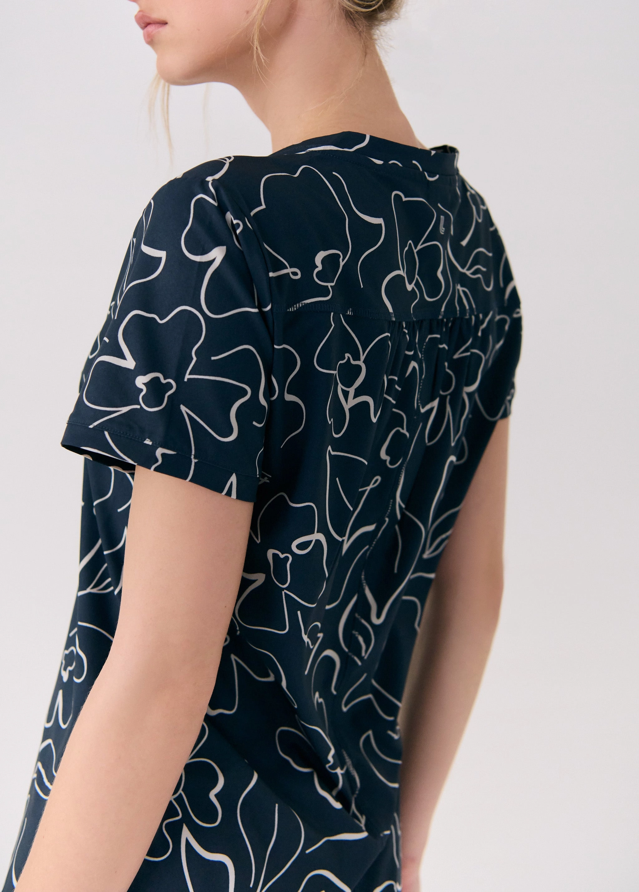 Olivie V Neck Dress