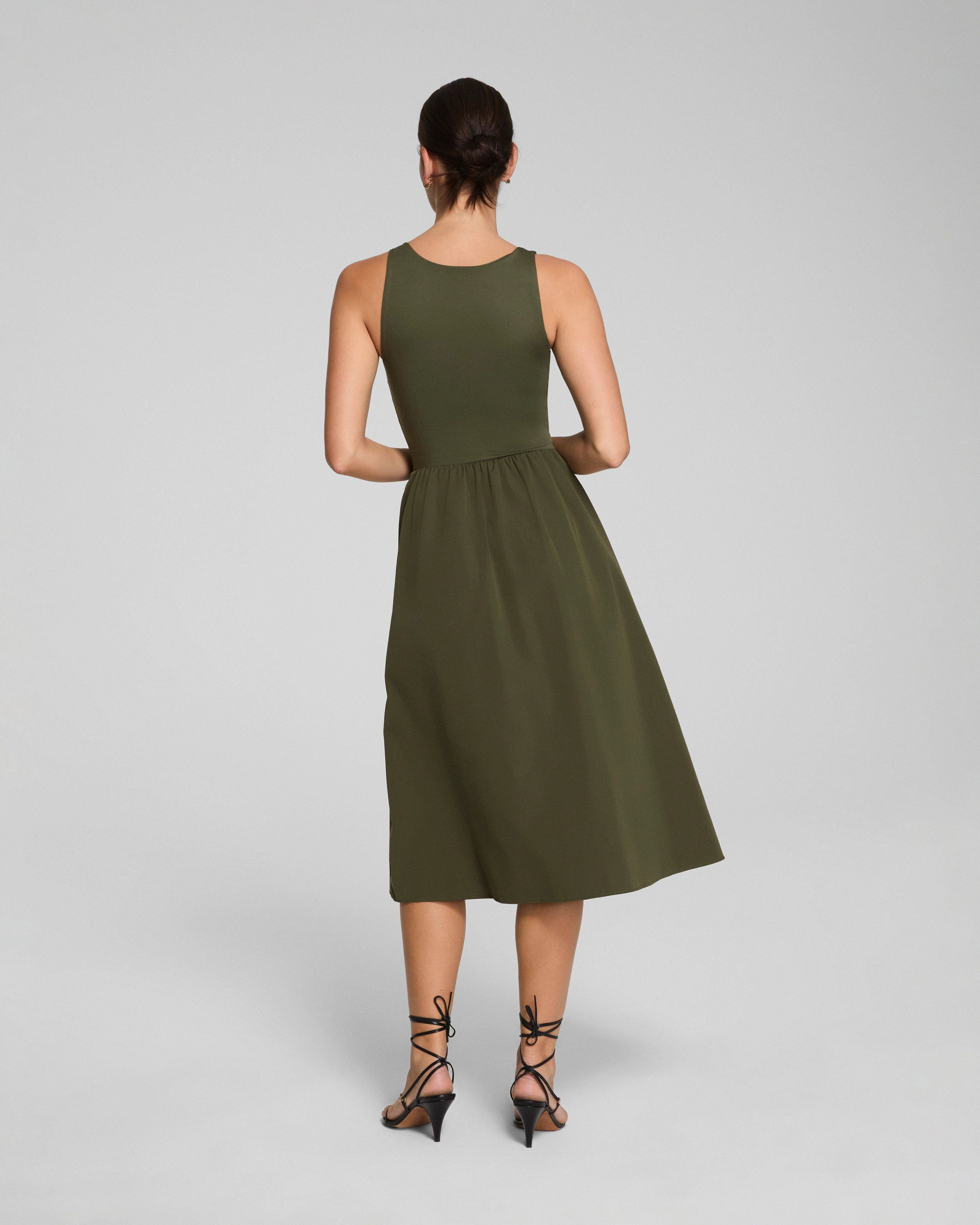 SPANXsmooth™ Jersey Scoop Neck Tank Midi Dress